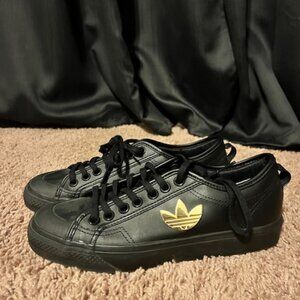 ADIDAS sneakers